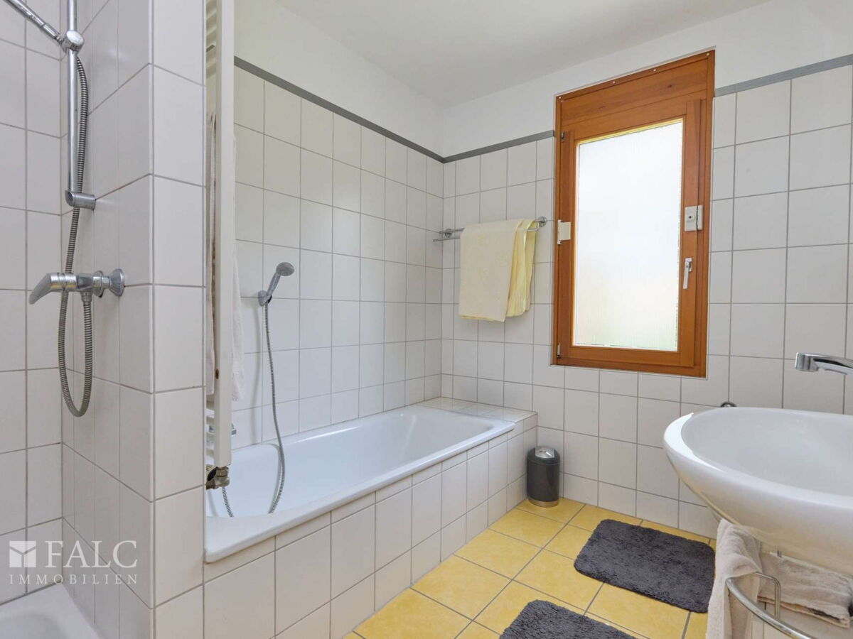 Modernes Badezimmer 