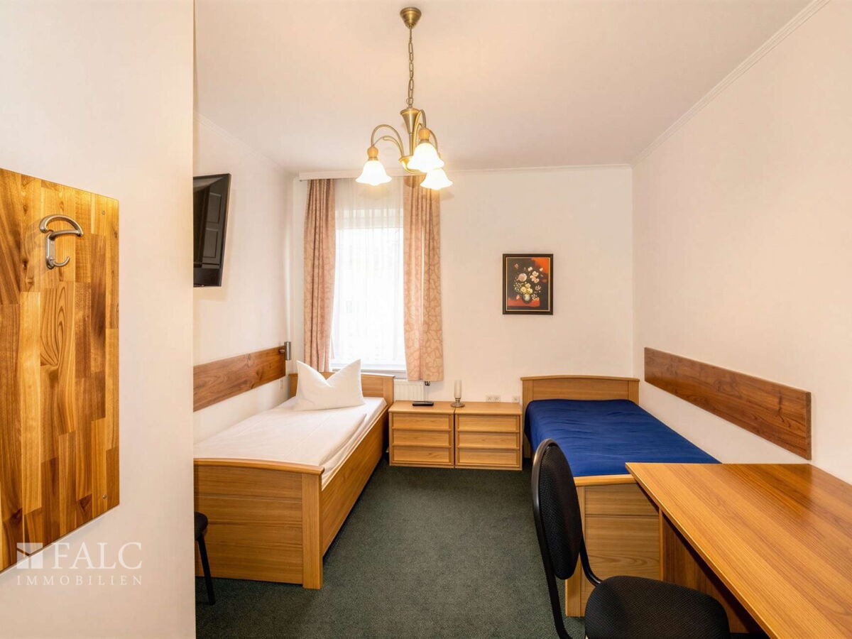 Hotelzimmer III
