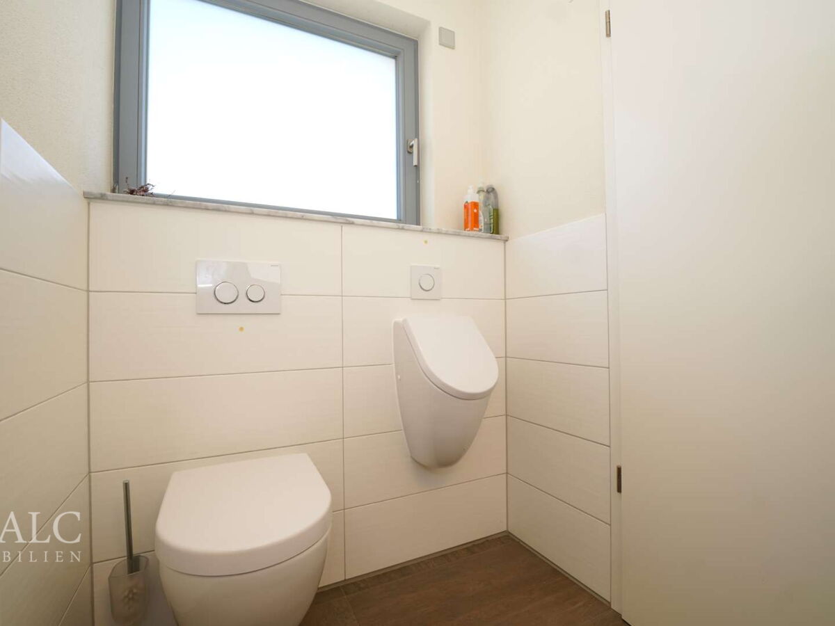 Modernes Gäste-WC