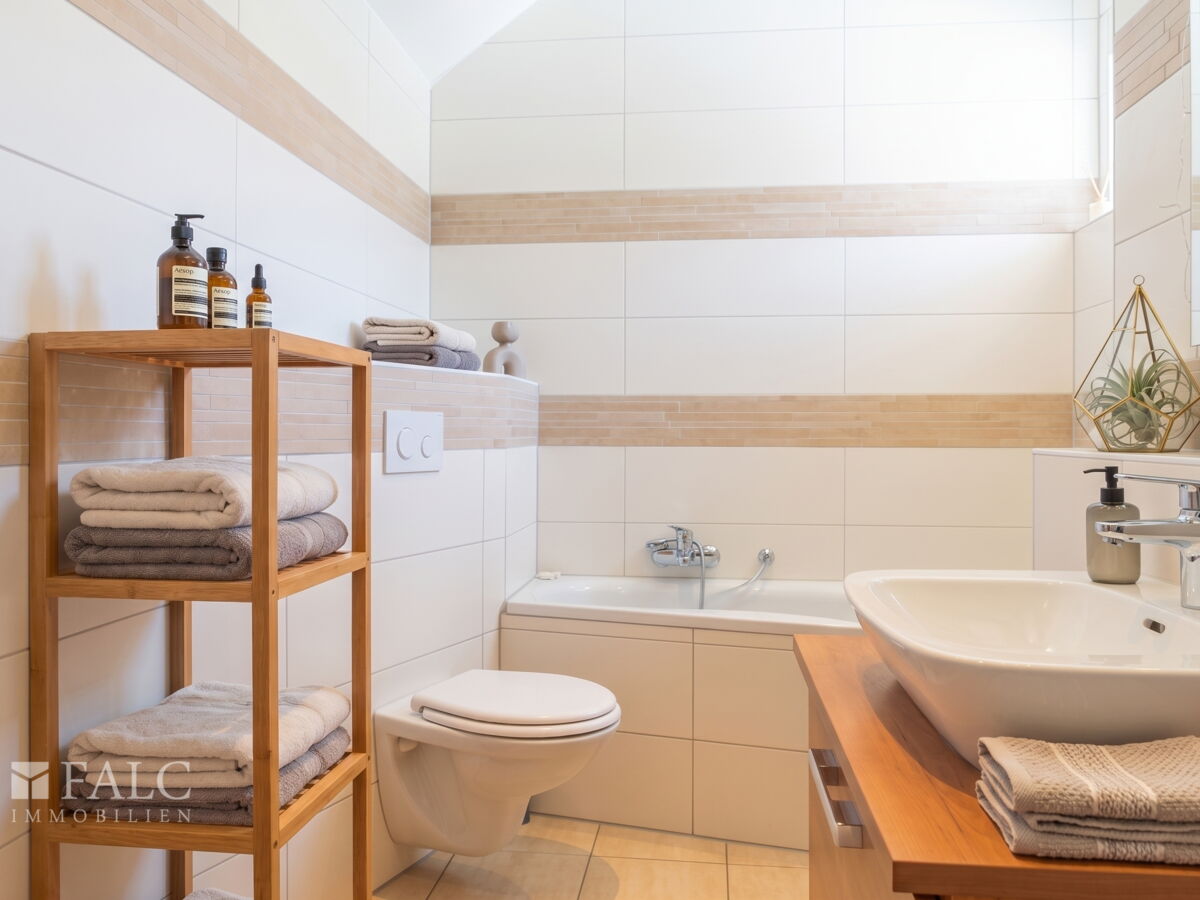 Badezimmer 1.OG