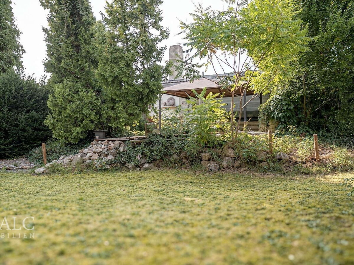 Garten  - (KI generiert)