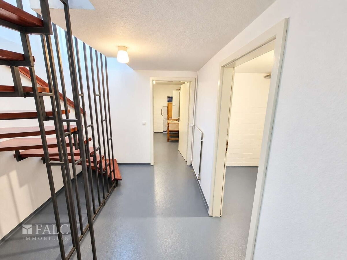 Keller