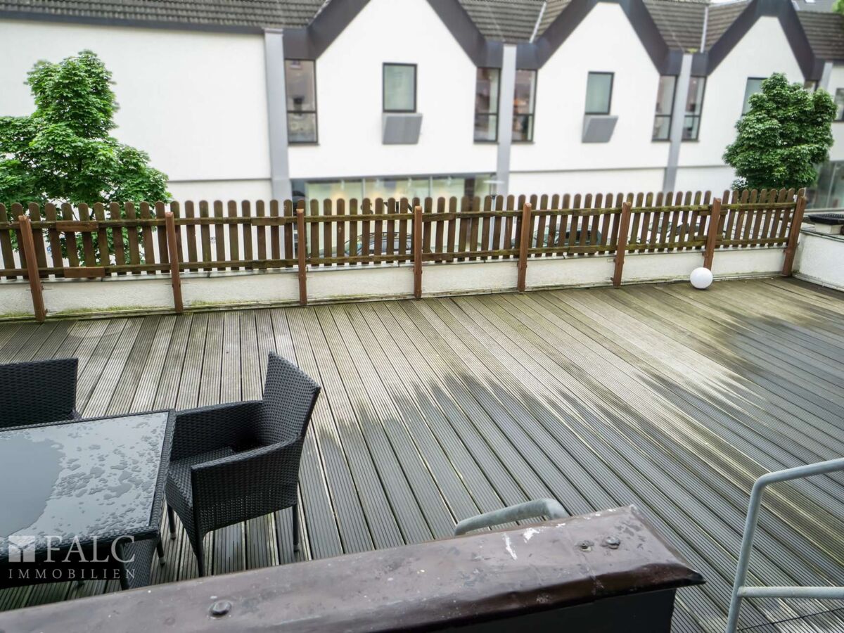 1. Wohnung- Terrasse