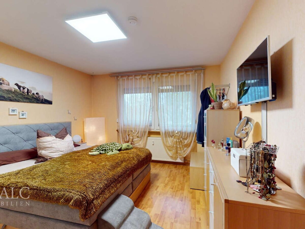 Schlafzimmer Eltern