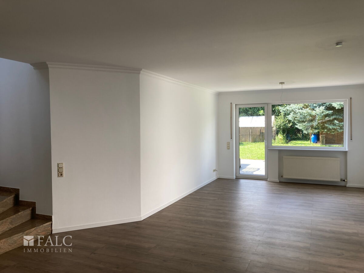 EG rechts Wohnzimmer