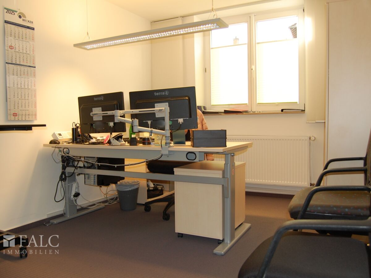 Büro 3 (hinter Büro 2)_UG