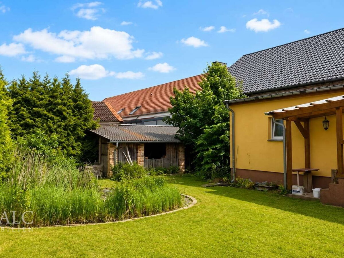 Blick Richtung Holzlager