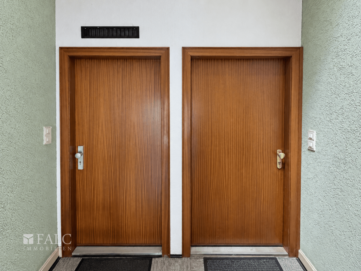 Wohnungseingänge