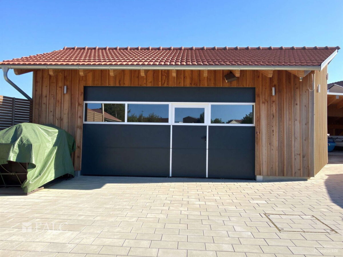 Garage/Werkstatt - KI optimiert
