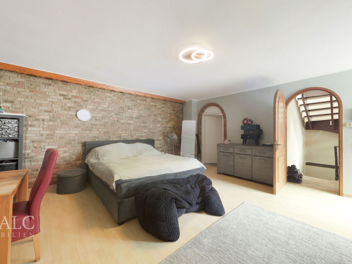 Schlafzimmer DG