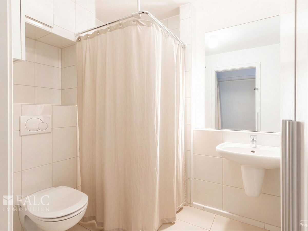 Badezimmer - (gestaged)