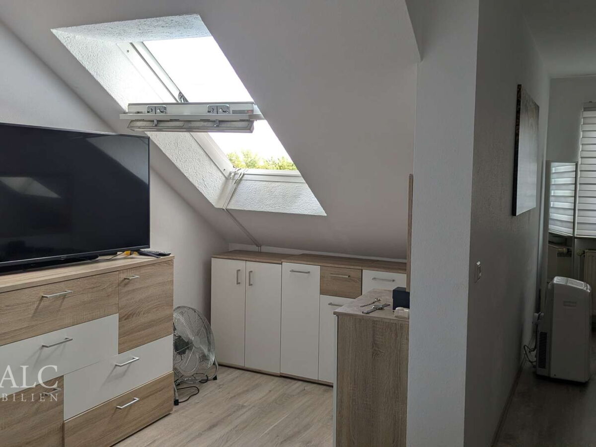 Schlafzimmer u. Homeoffice