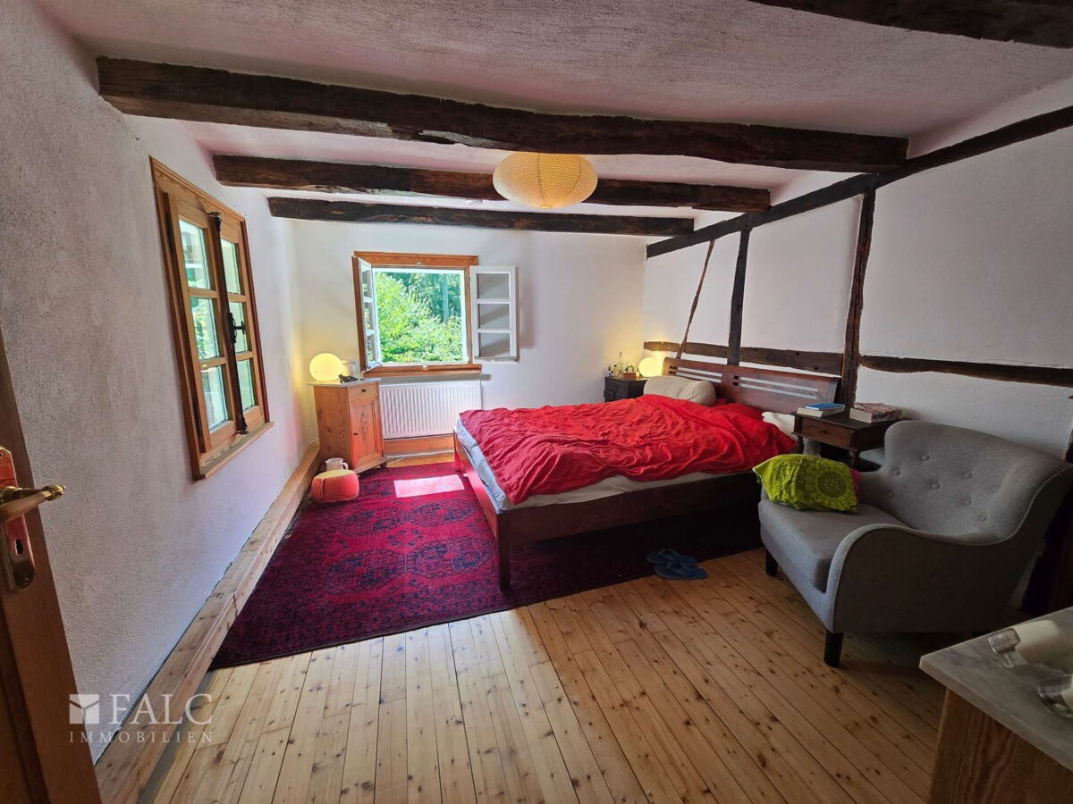 Schlafzimmer 1