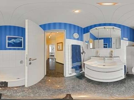 Badezimmer EG