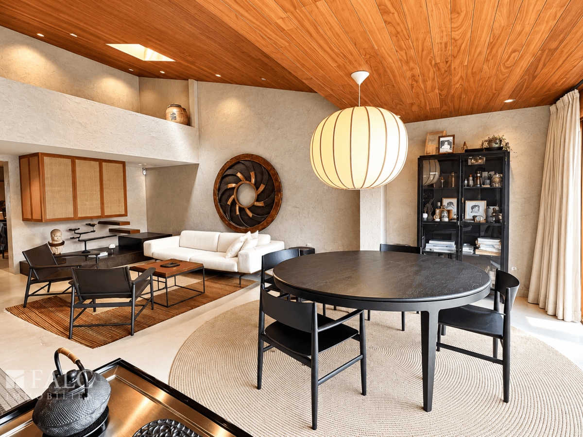Wohn- und Esszimmer 