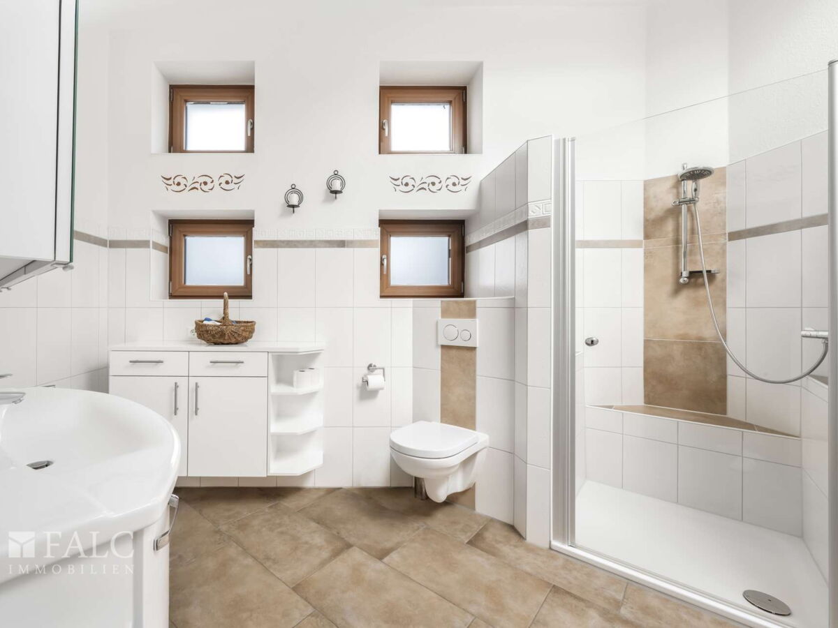 Badezimmer - Dachgeschoss