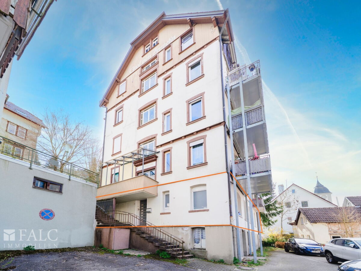 Haus Außenansicht / Wohnung