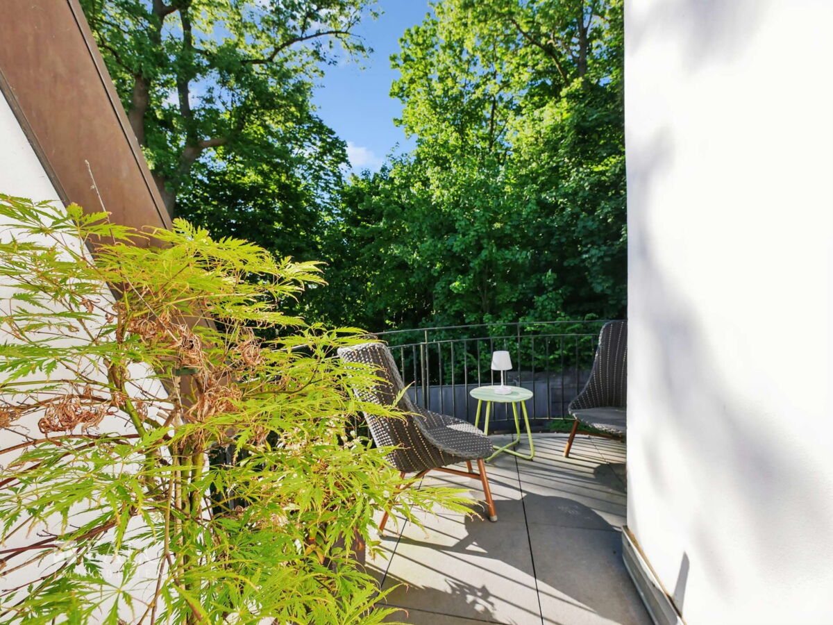 gemütlicher Balkon zum Chillen