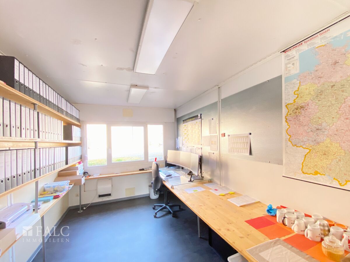 Büro 1