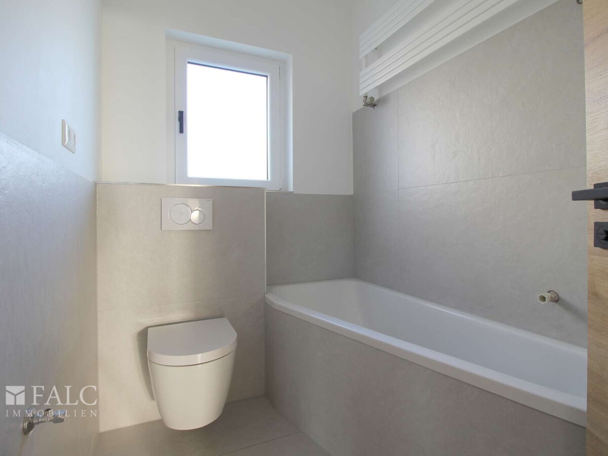 Badezimmer EG