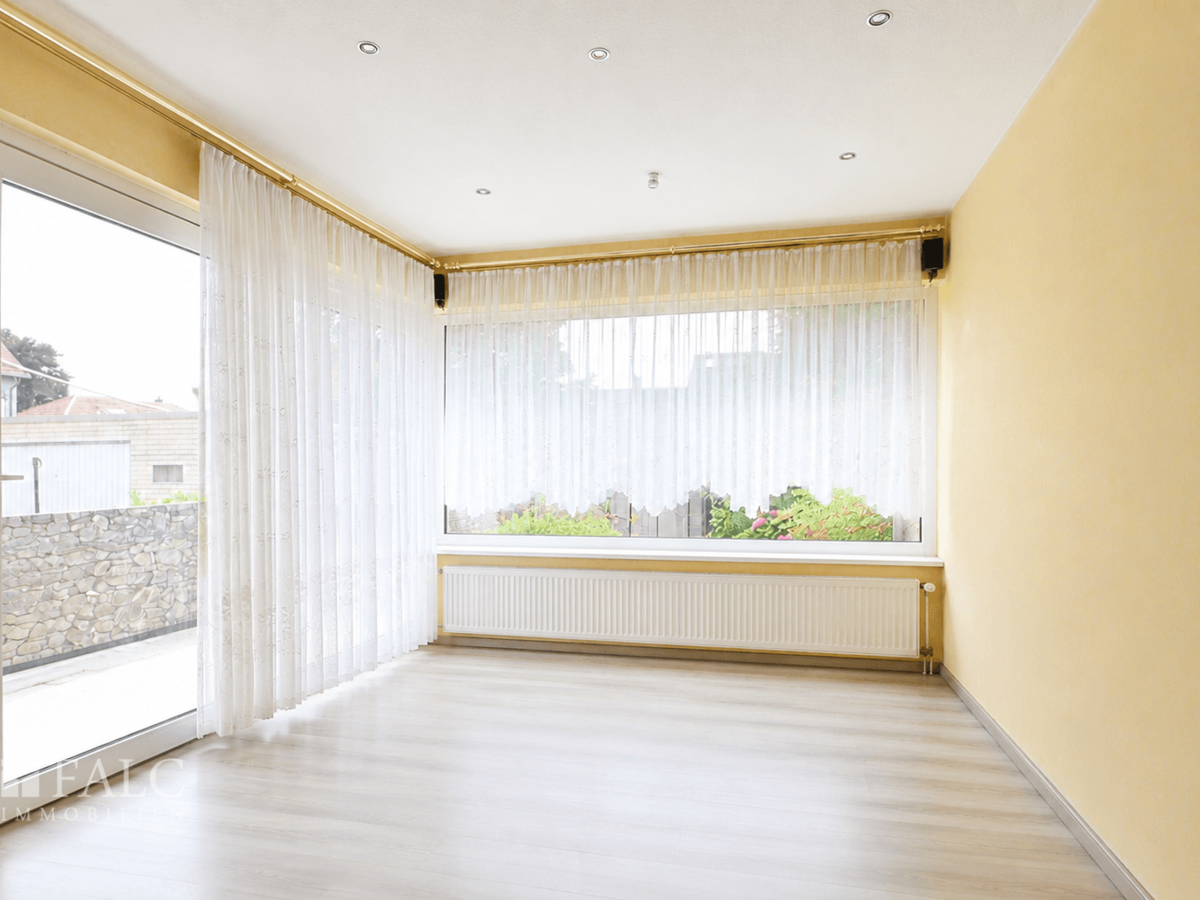 Wohnzimmer EG - virtuell bearbeitet