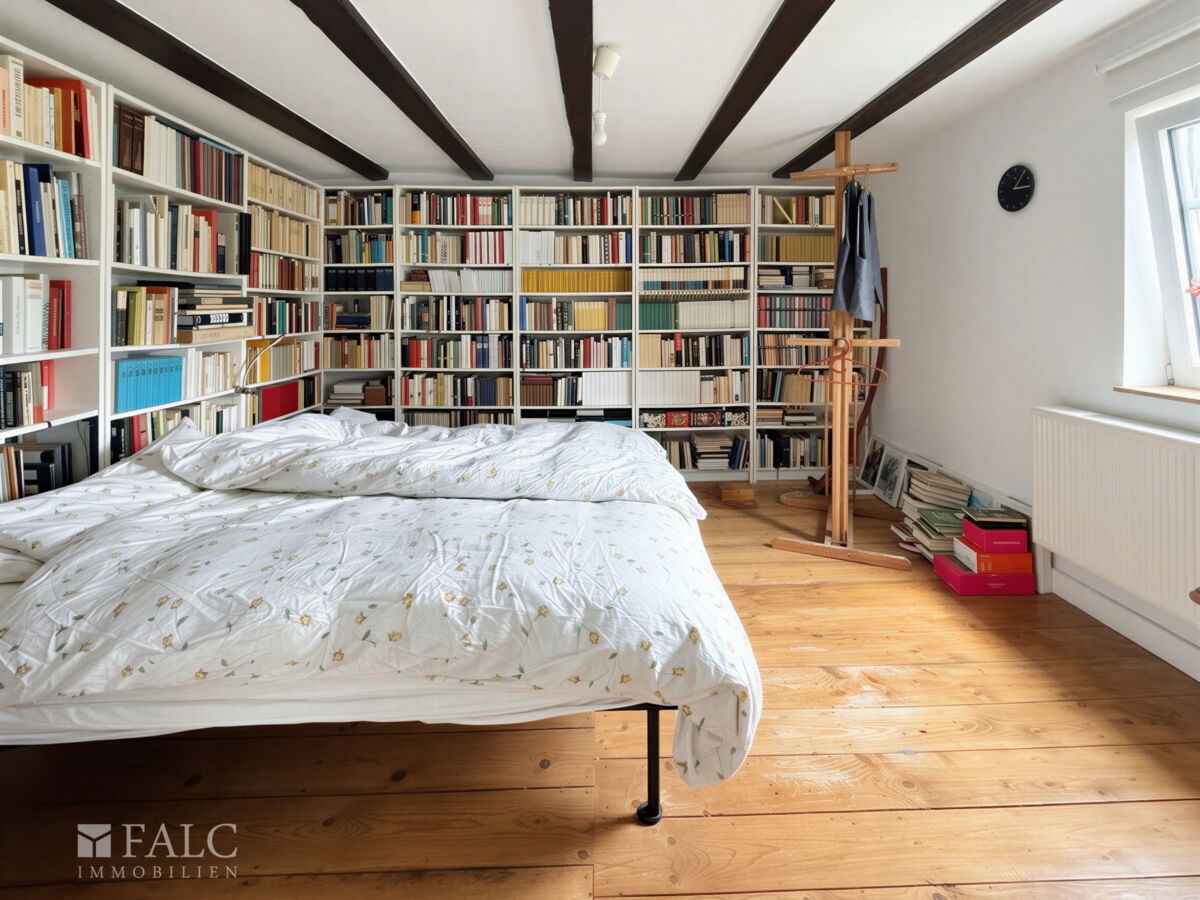 Schlafzimmer Nebenhaus
