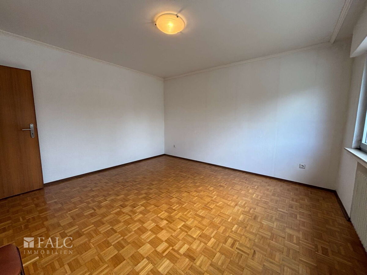 Schlafzimmer 1 OG