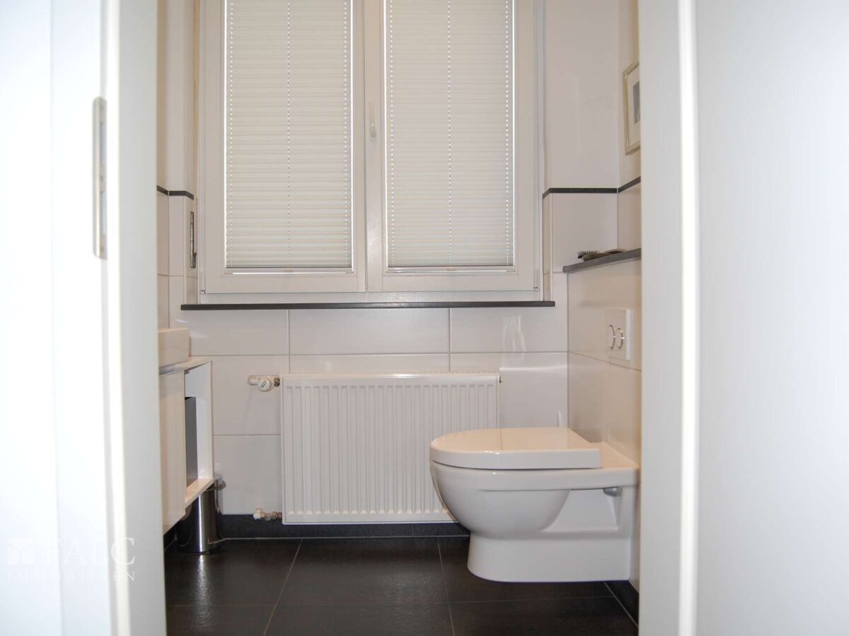 WC_EG