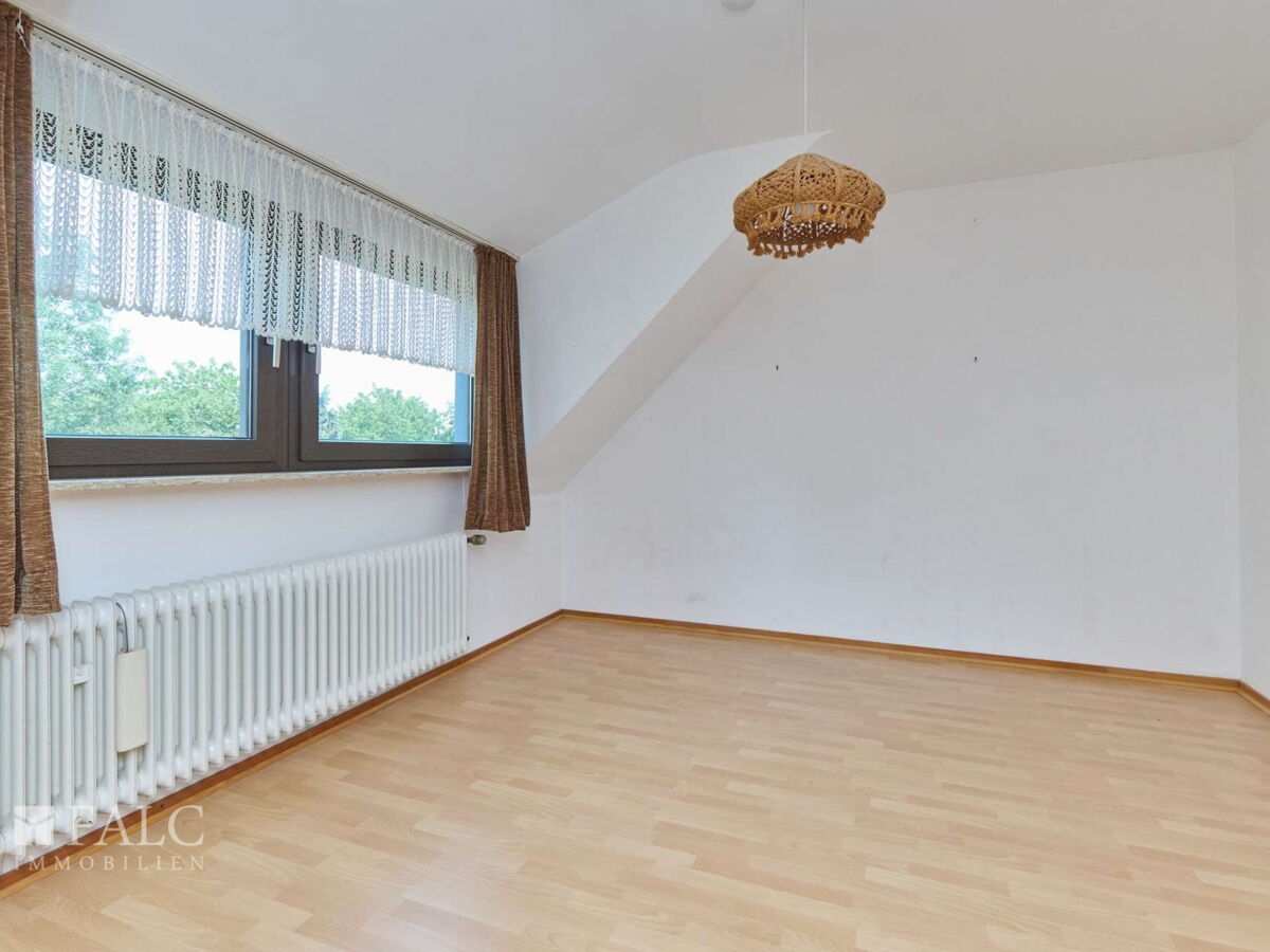 Kinderzimmer oder Büro? 