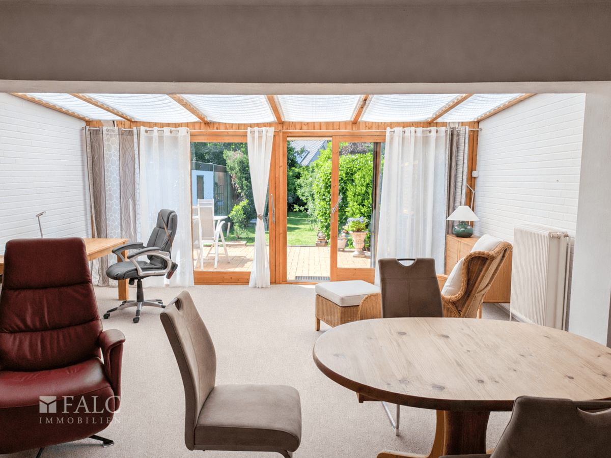 EG Wohnzimmer Bild 1