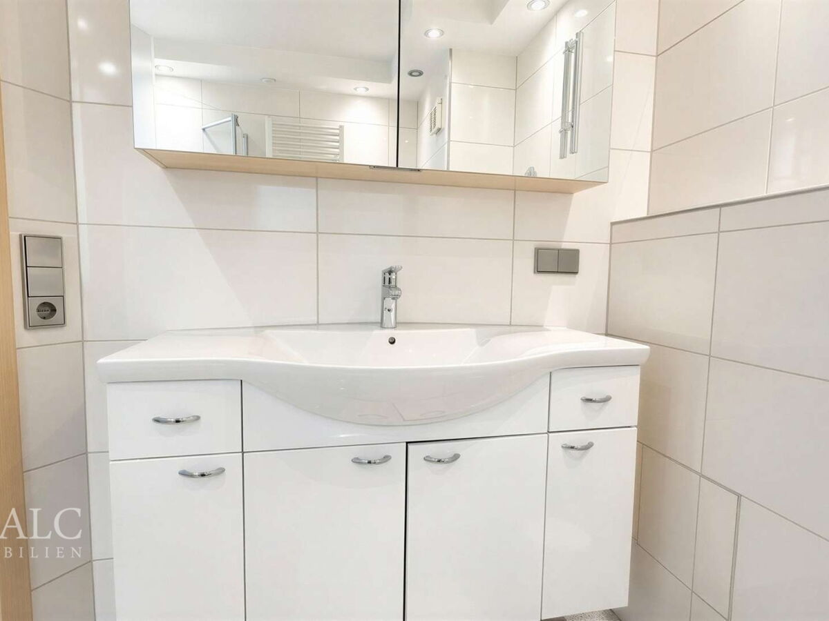Masionette Badezimmer mit Dusche