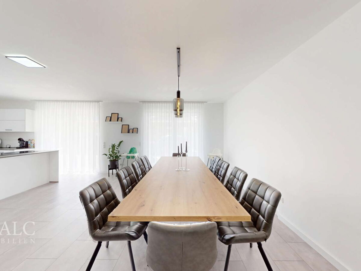 Vorderhaus_Wohung 1_EG_Essen