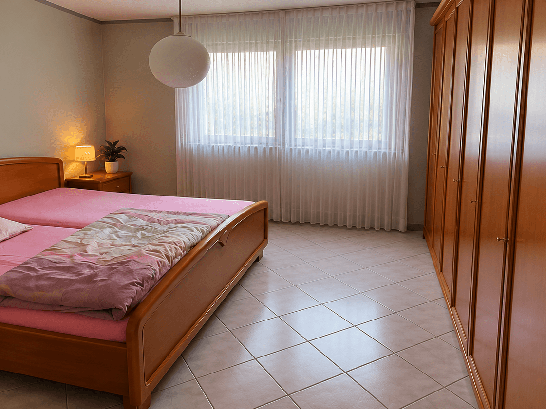 Schlafzimmer-1OG