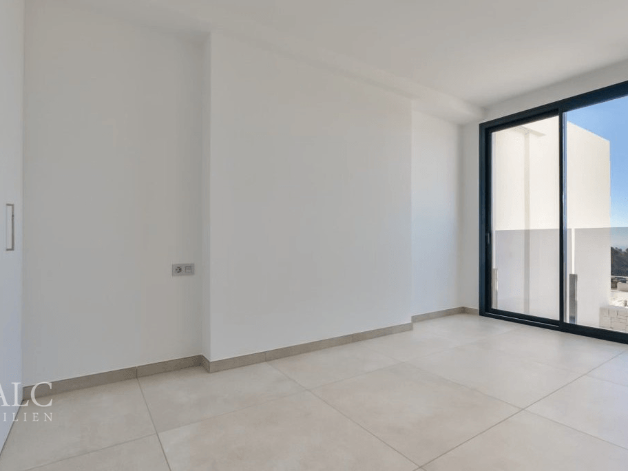 Schlafzimmer / Bedroom / Dormitorio