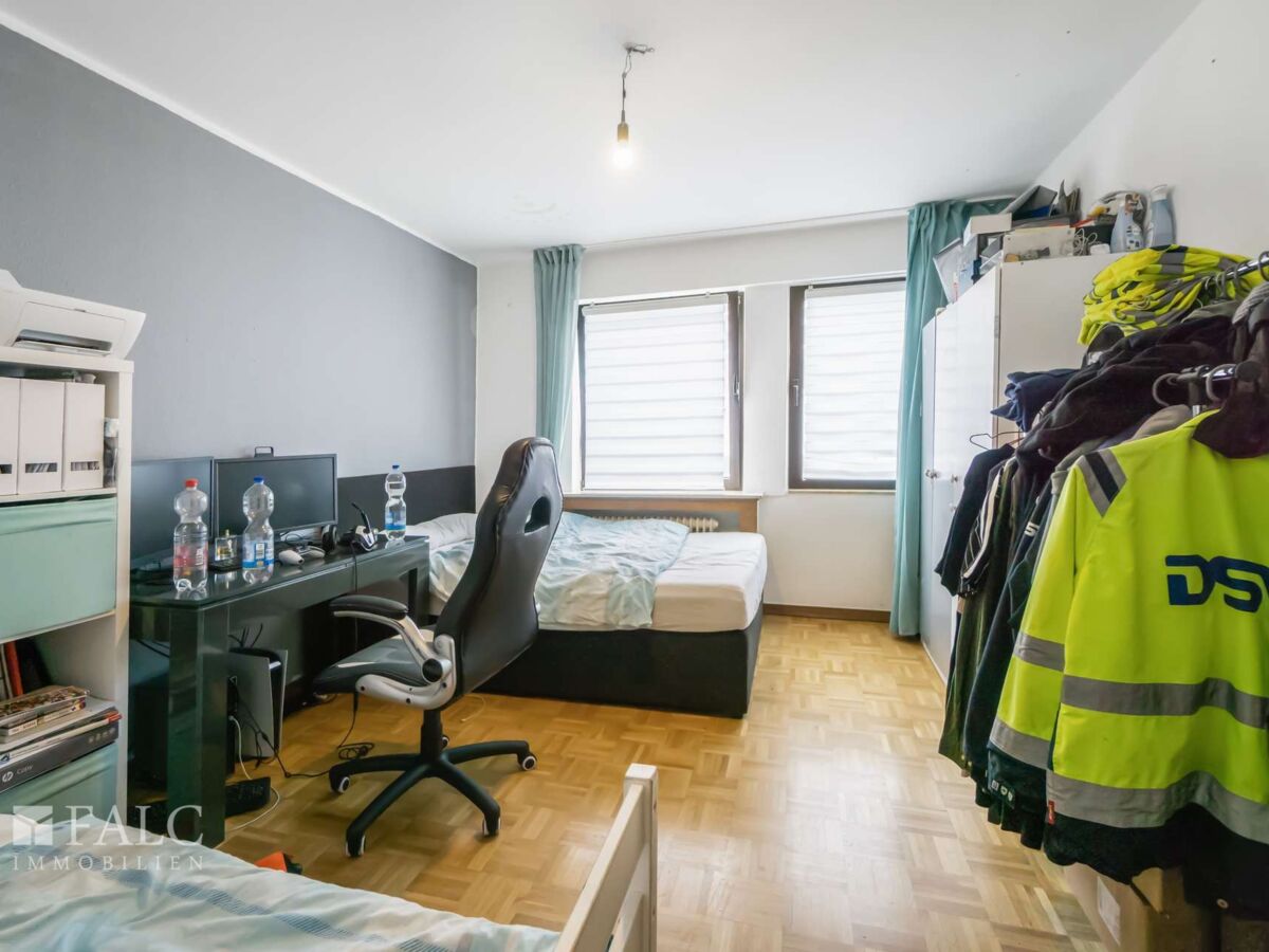 2. Wohnung Zimmer 2