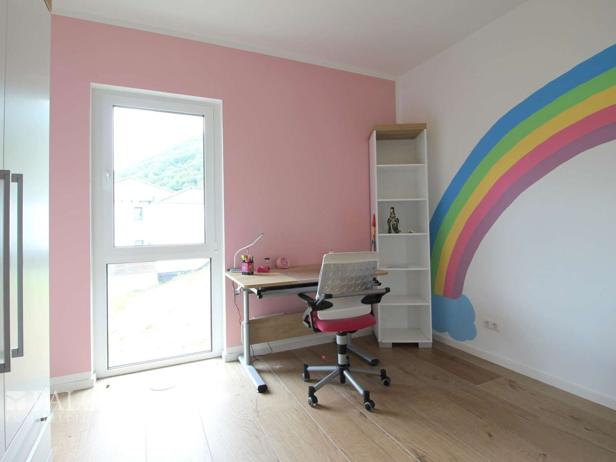 2. Zimmer EG 