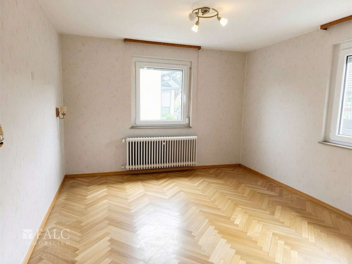 Zimmer 2 EG