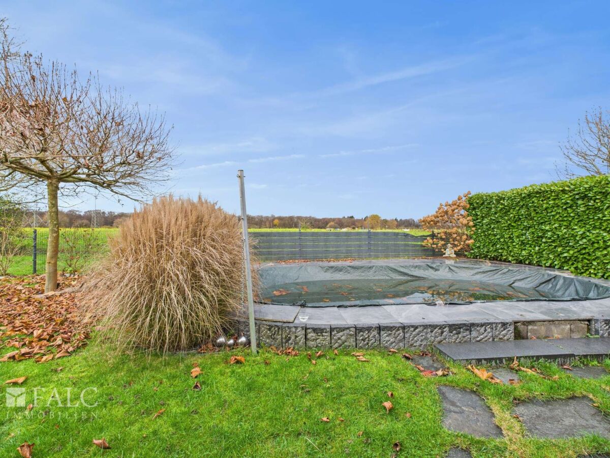 Poolbereich 