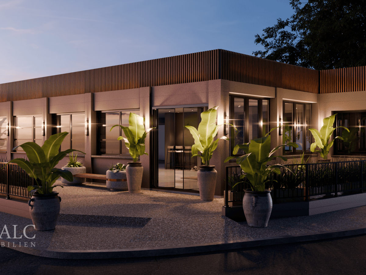 Exterior_evening