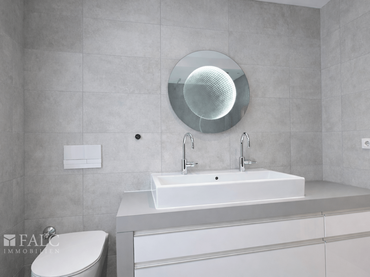 Badezimmer EG