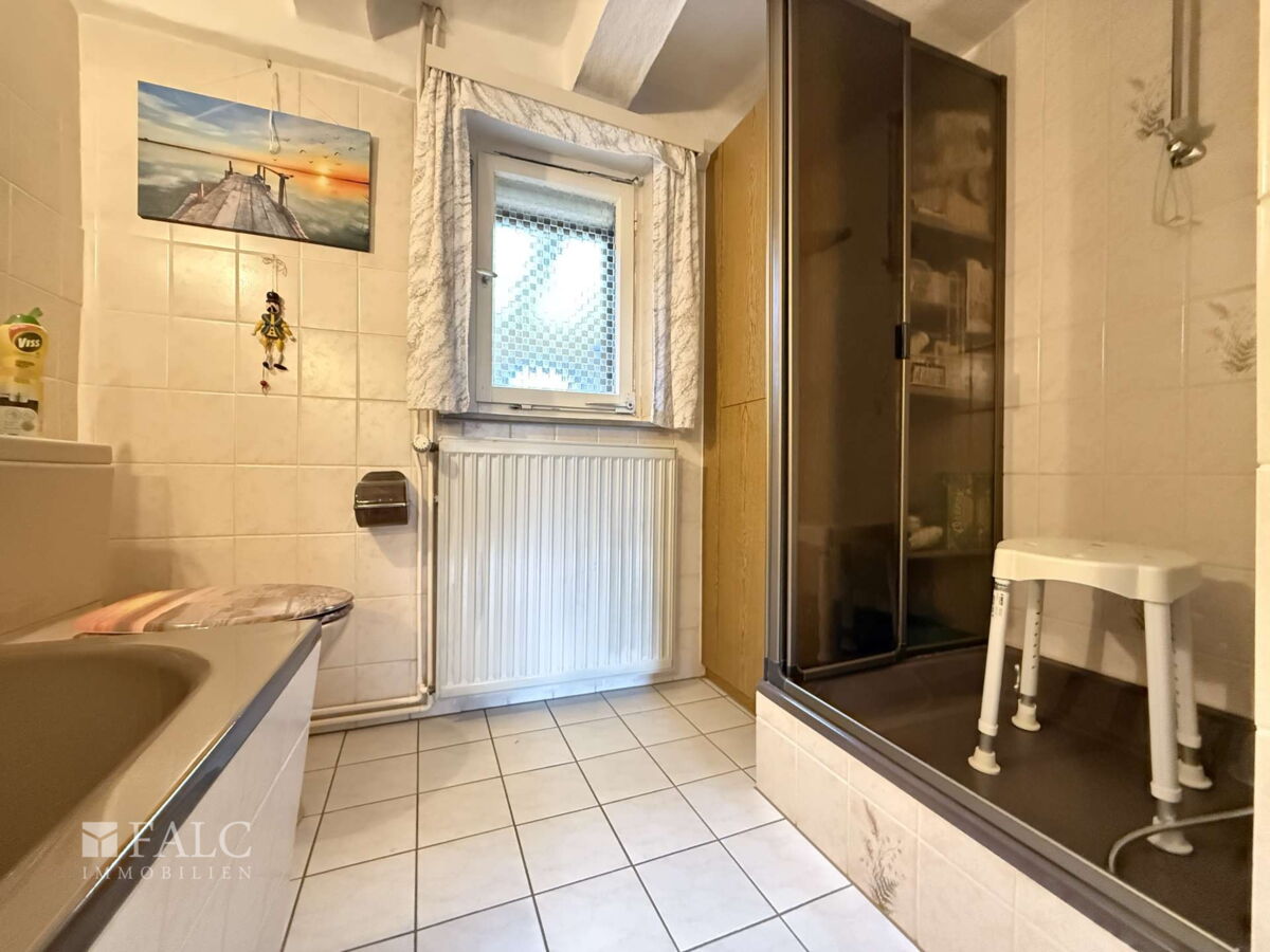 Badezimmer EG