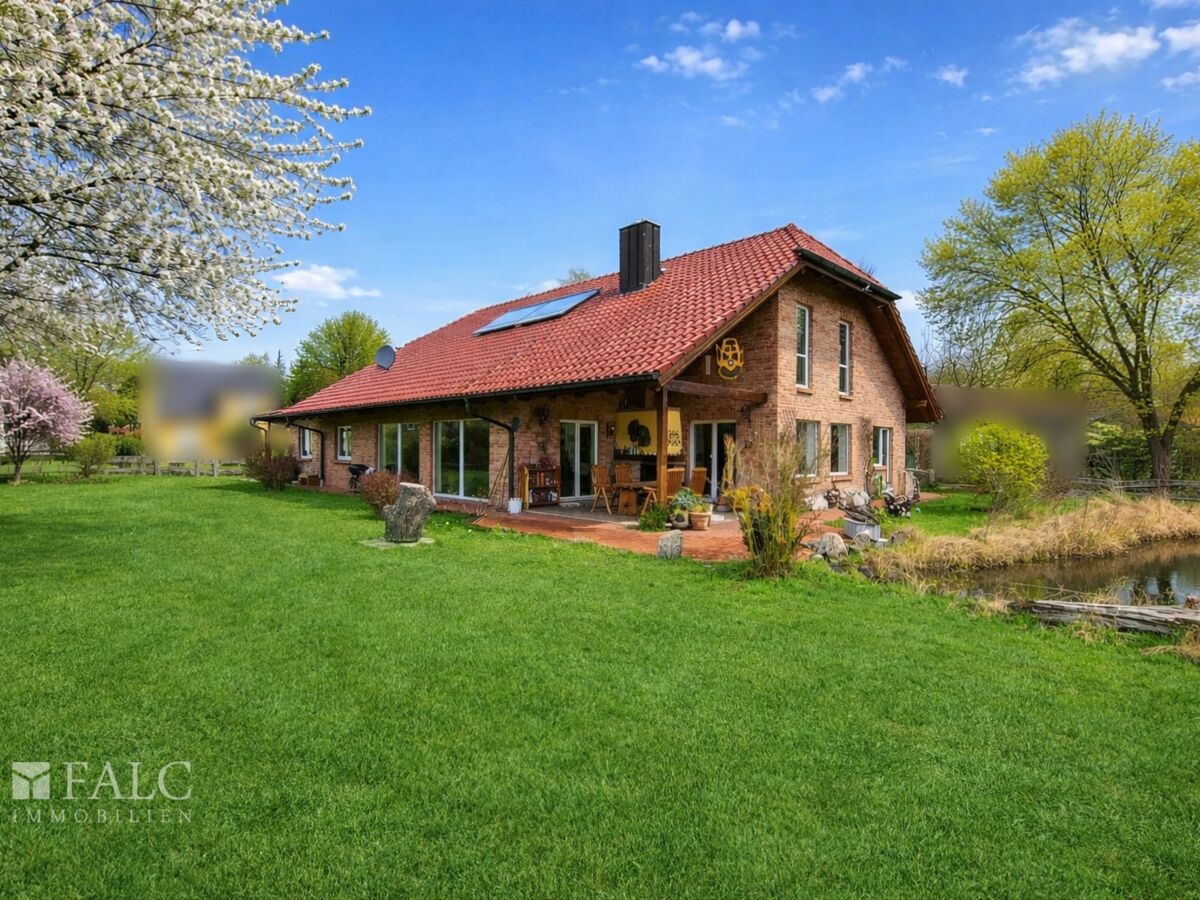 Hausansicht Gartenseite