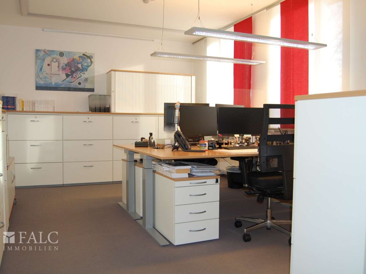 Büro 1_UG