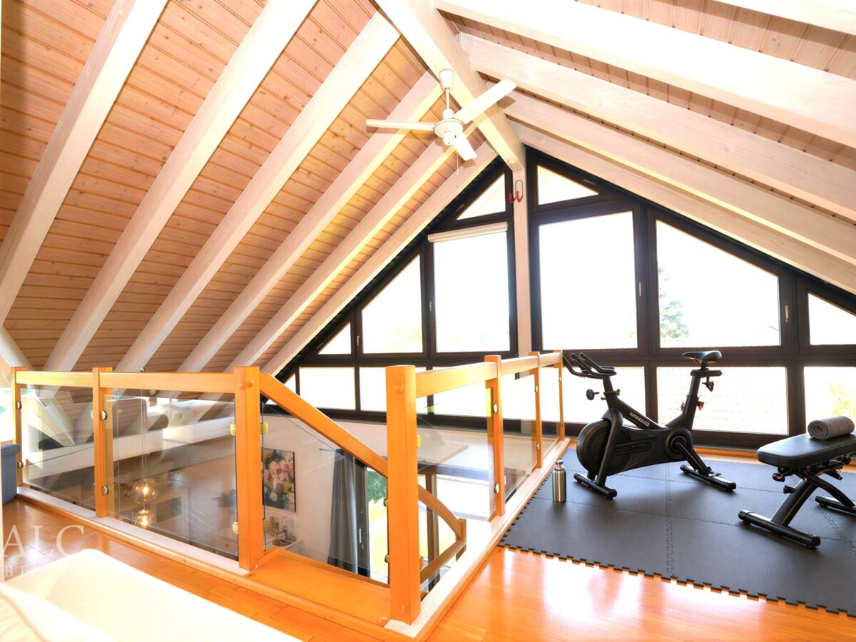 Platz für Fitnessgeräte