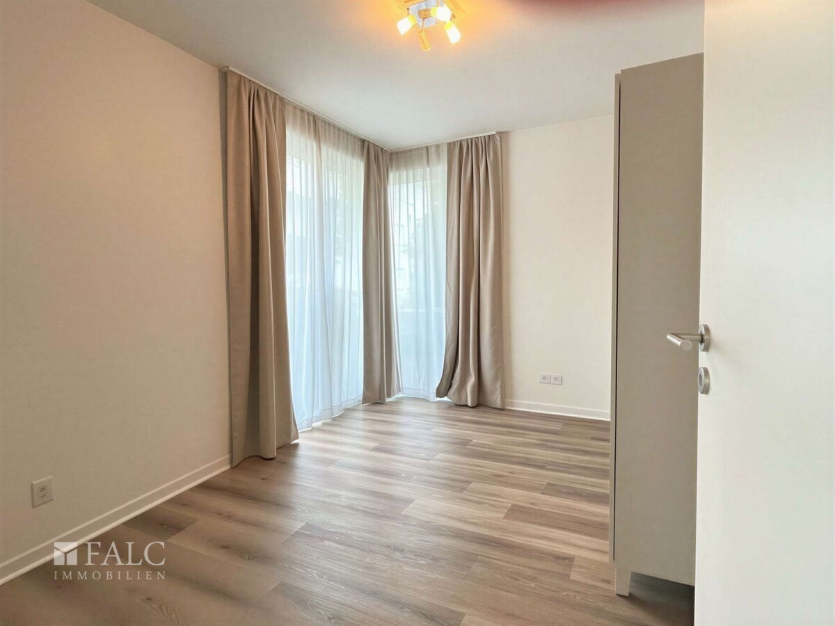 Mehrzweckzimmer - (KI generiert)