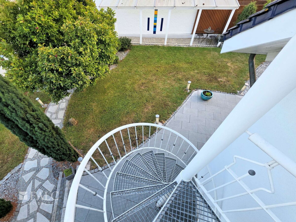 DG - Wendeltreppe zur Dachterrasse