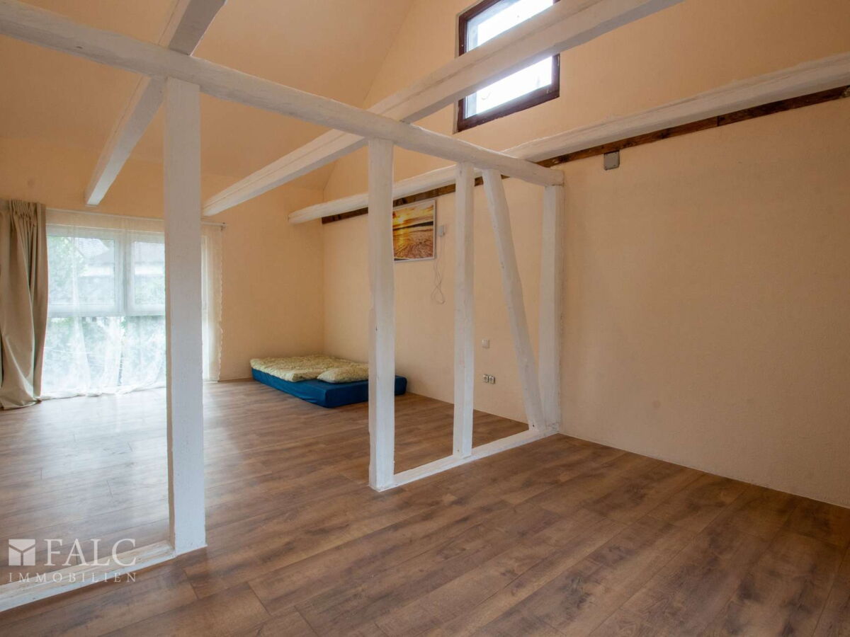 Schlafzimmer mit Ankleide