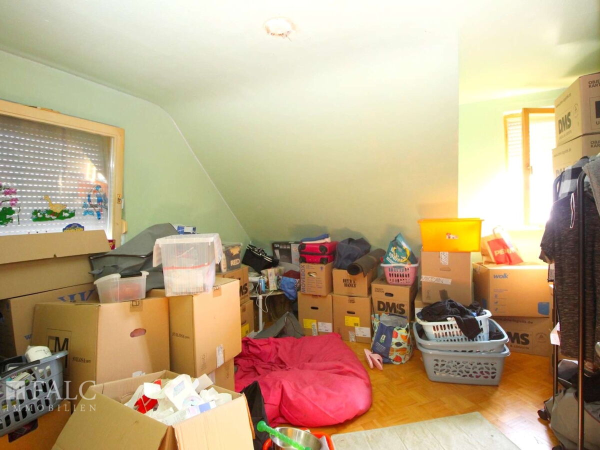 Schlafzimmer DG