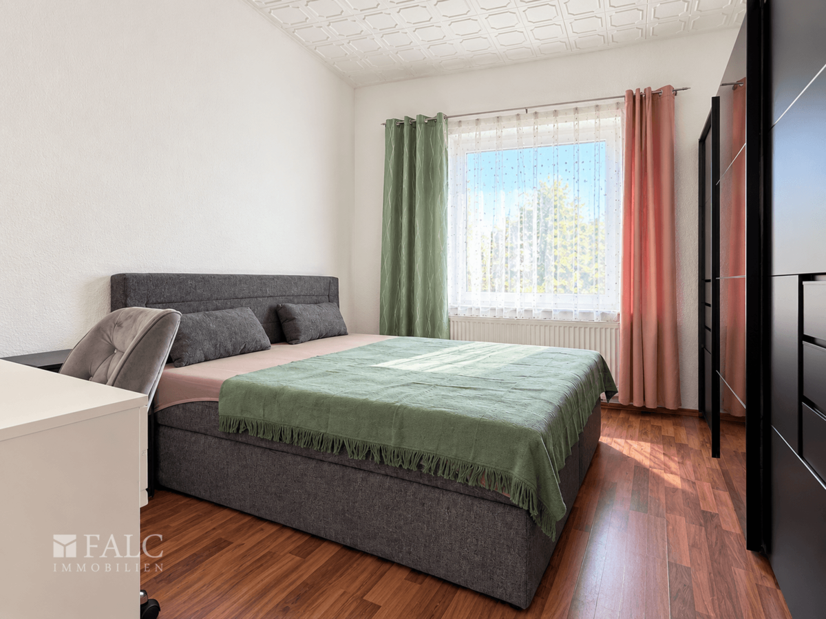 Schlafzimmer 1. OG