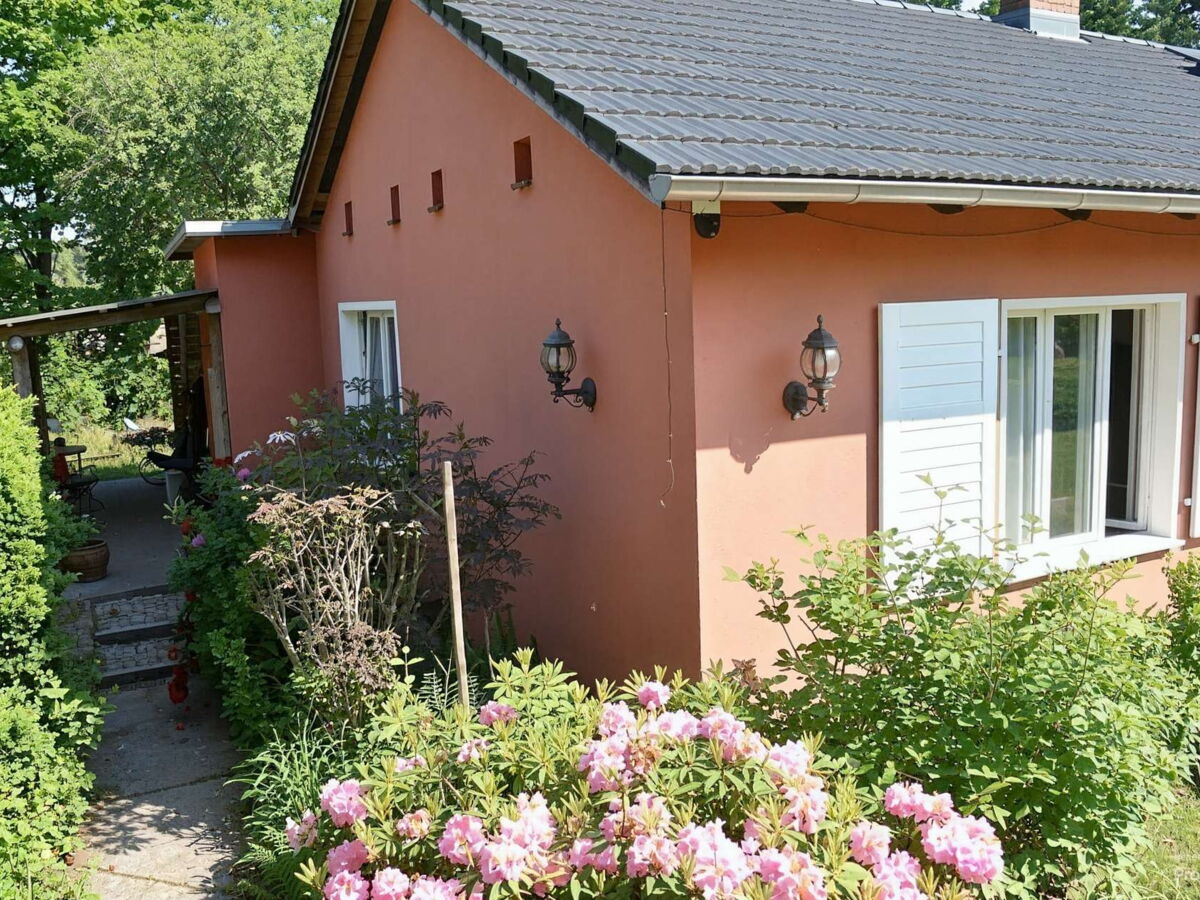 Außenansicht - (KI generiert)